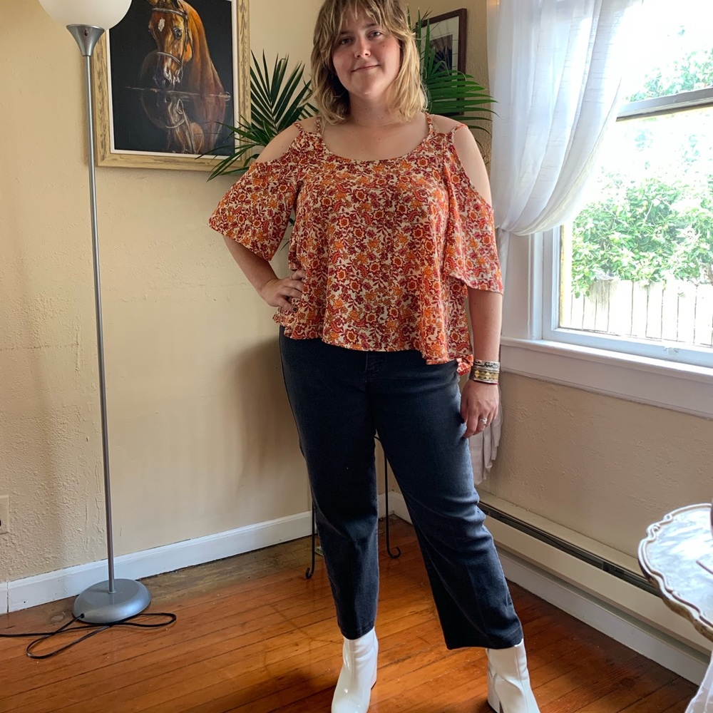 Sans Souci Cold Shoulder, Spaghetti Strap Top